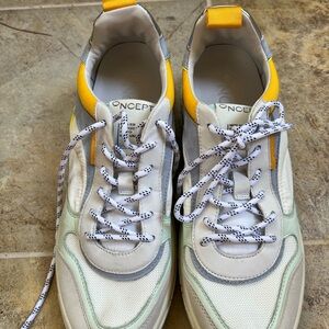 Oncept Blue Vapor Sneakers